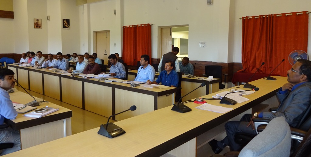 ನಿರ್ಬಂಧವಿದ್ದರೂ ಮರಳು ಸಾಗಾಟ: ಡಿಸಿ ಅಸಮಾಧಾನ